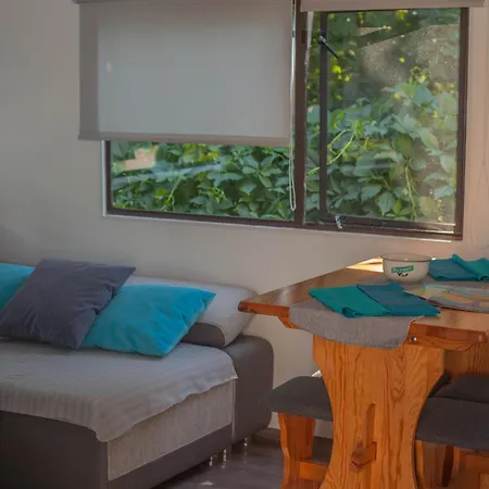 度假居 Domek Przewloka (Pomerania)